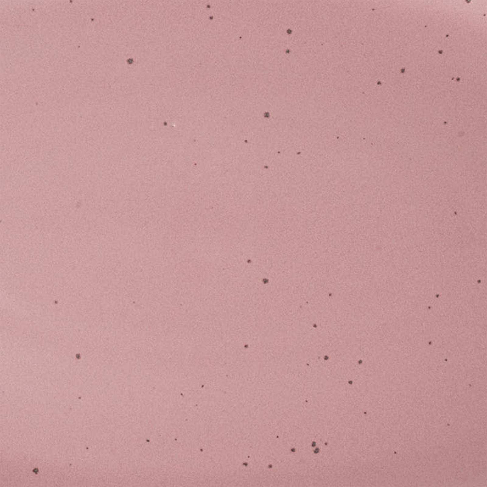 Lunessia soup bowl in Lilac, close-up of the pink-purple glaze